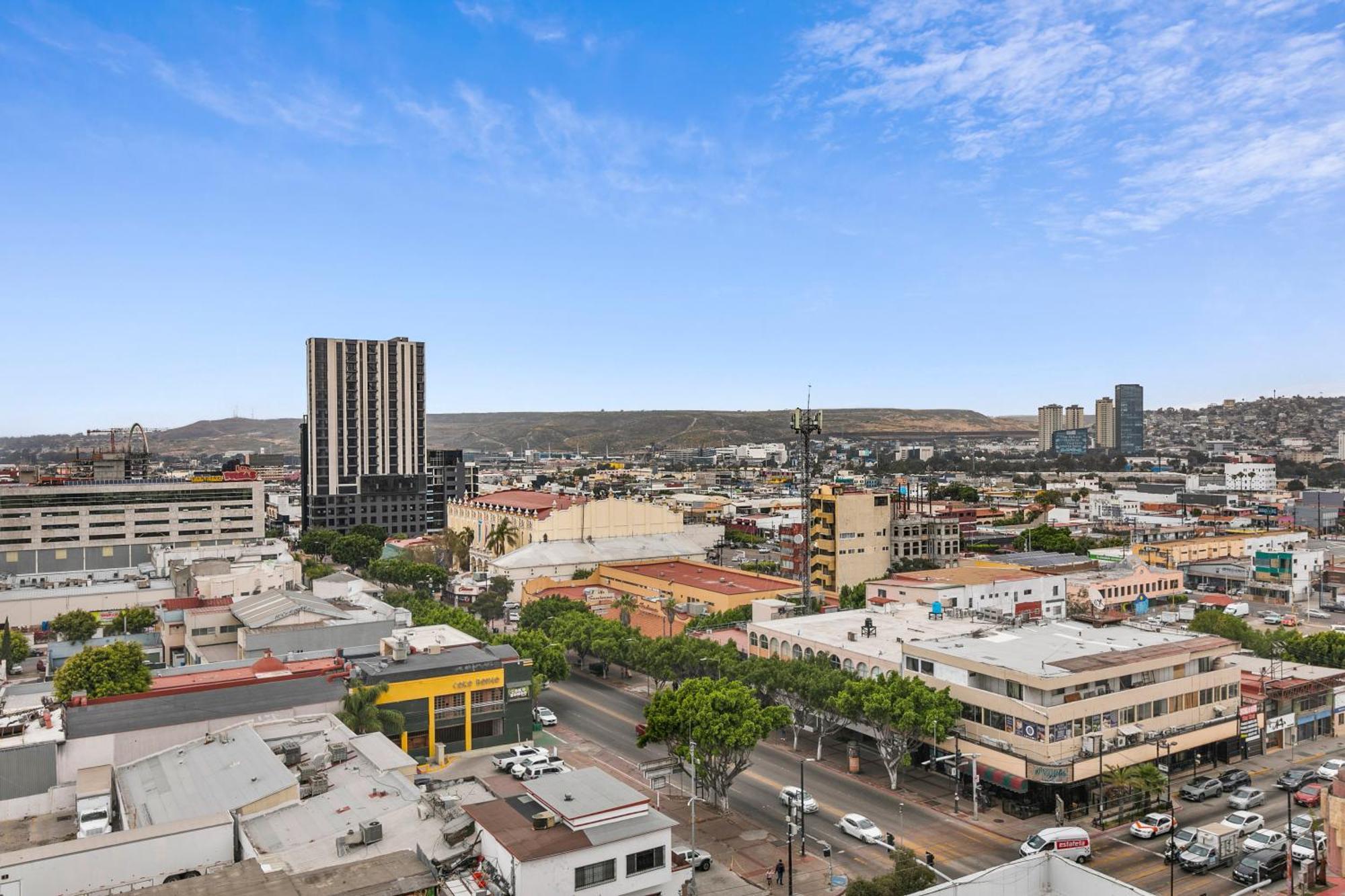 Downtown Apartment With Balcony City View, Gym & Lounge Tijuana Eksteriør billede